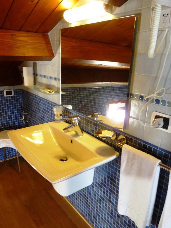 Quarte Sayal Hotel Alghero Szoba fotó